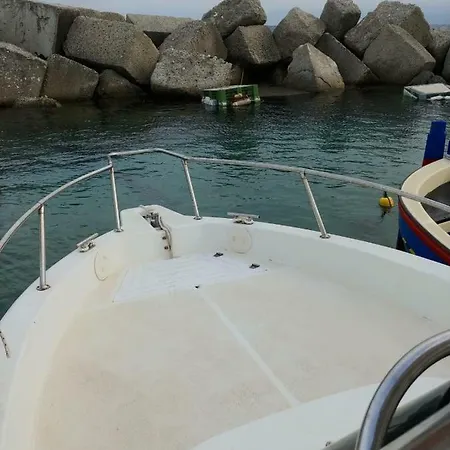 La Casa Delle Fate-riserva Naturale Di Capo Peloro Guest house *